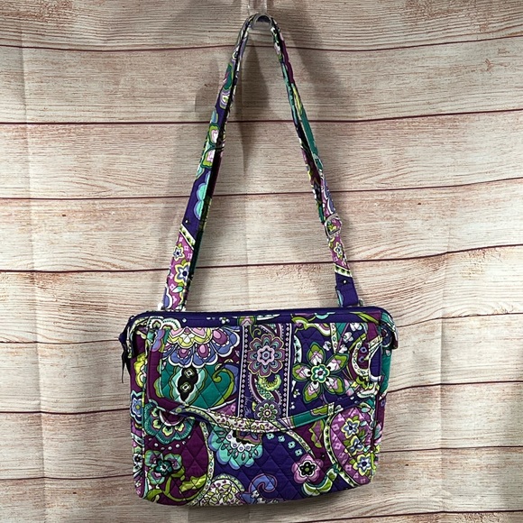 Vera Bradley "Heather" Messenger Bag - Picture 1 of 6